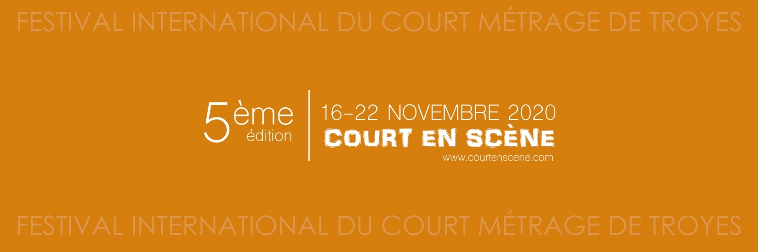 Banner Court en Scène
