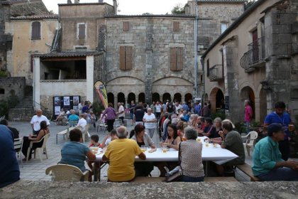 Photo of PLACE DES COURTS