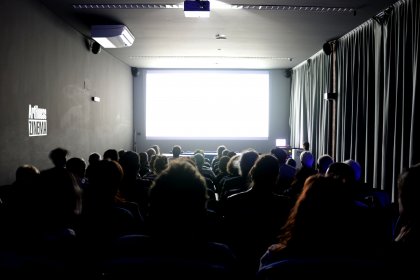 Photo of hacer encima