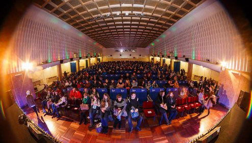 Photo of 100 films in 100 minutes