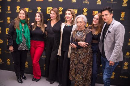 Photo of Hacer Encima