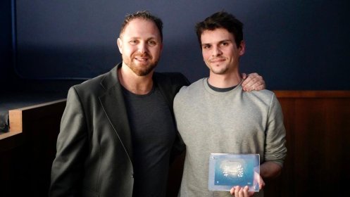 Photo of Hacer Encima