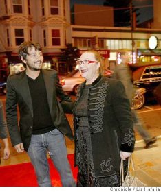 Photo of Hacer Encima