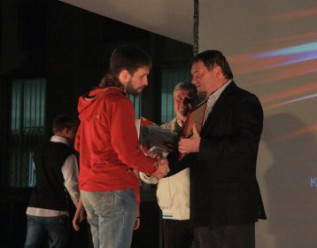 Photo of Hacer Encima